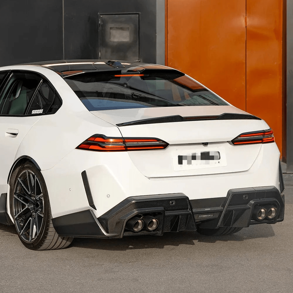 BMW G90 M5 – SQ Style Carbon Fiber Rear Diffuser - Exotics Carbon Design