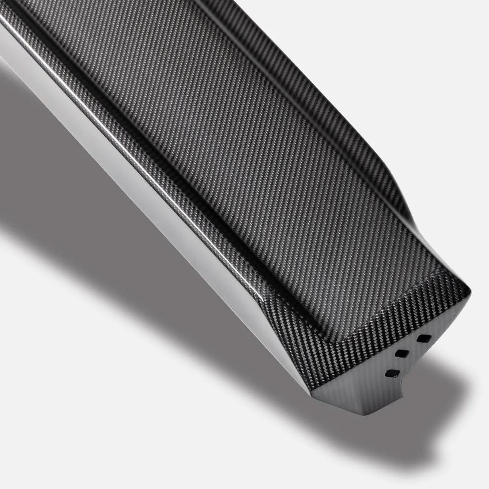 Lamborghini Urus (2018–2024) – NVT Style Carbon Fiber Side Panels - Exotics Carbon Design