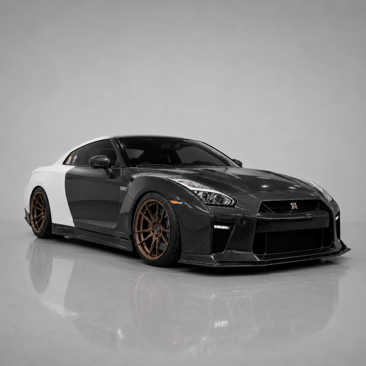 NISSAN GTR - Exotics Carbon Design