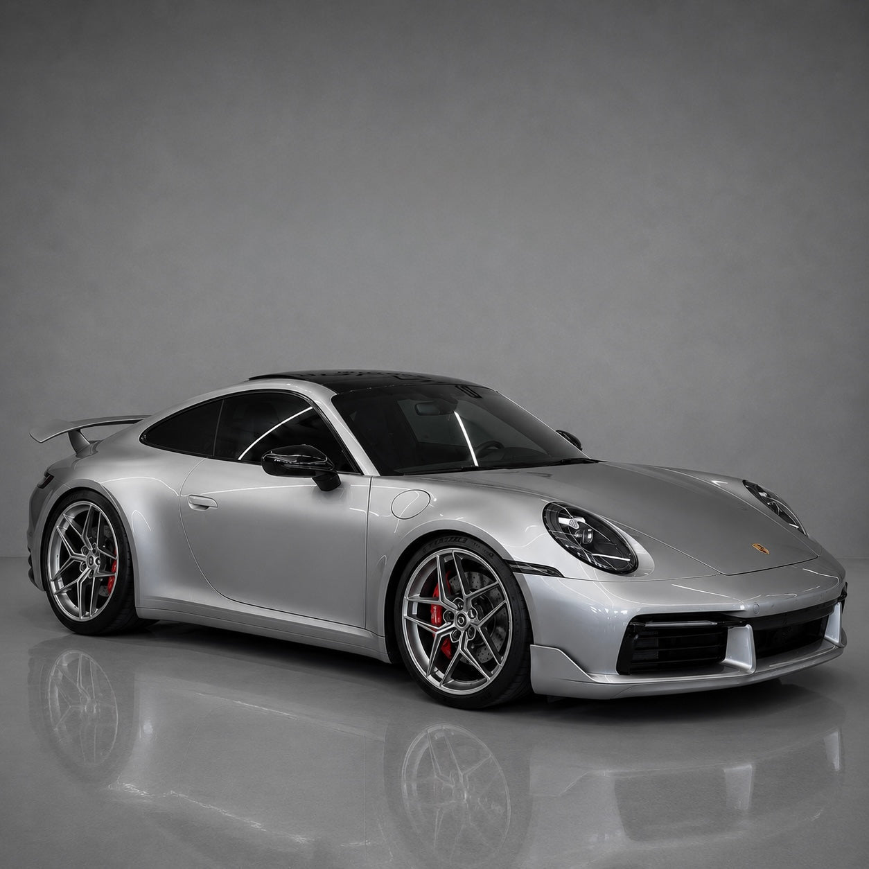 PORSCHE 911 (992) CARRERA - Exotics Carbon Design