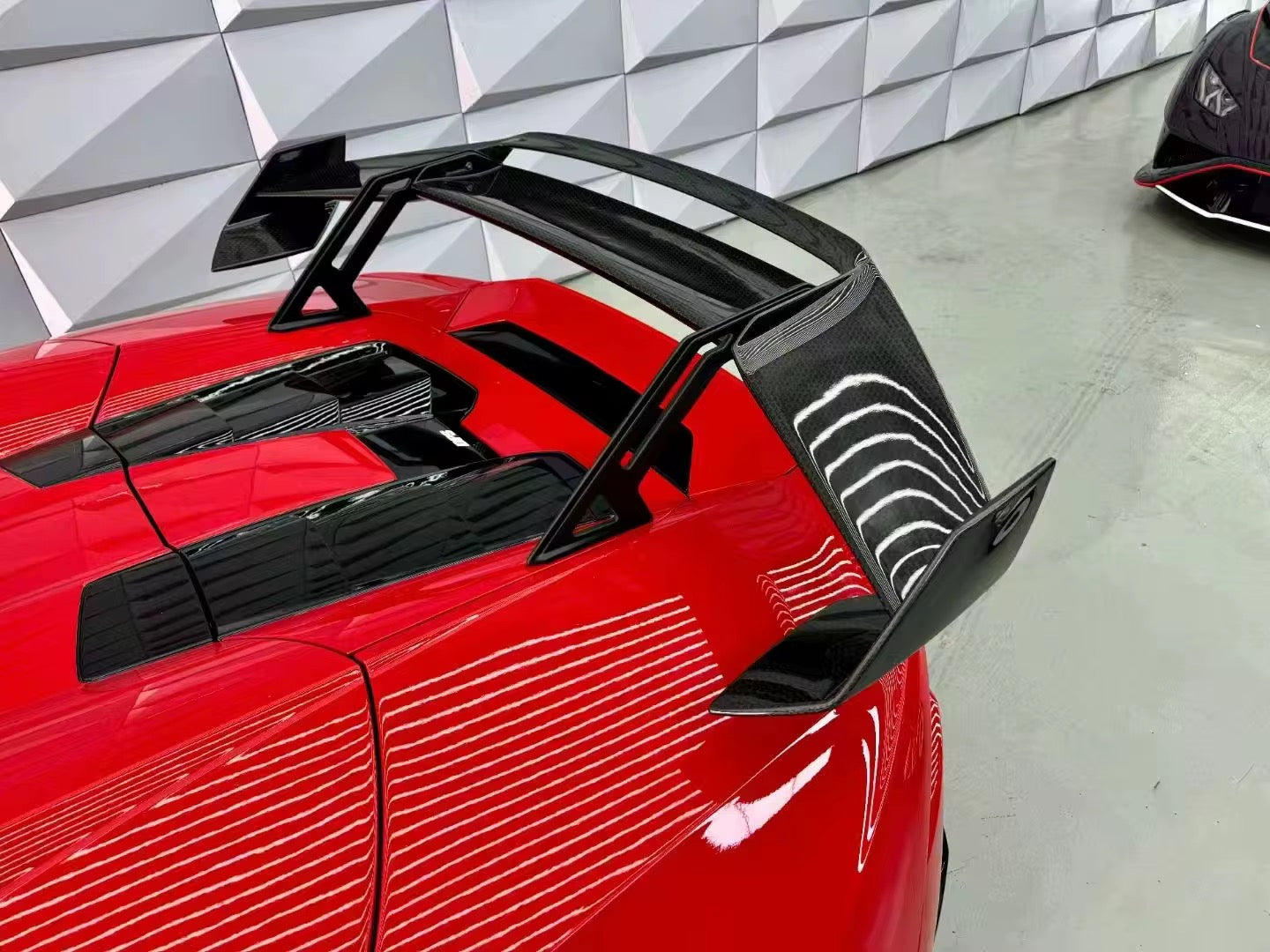 Lamborghini Huracan EVO - Dry Carbon Fiber STO Style Wing