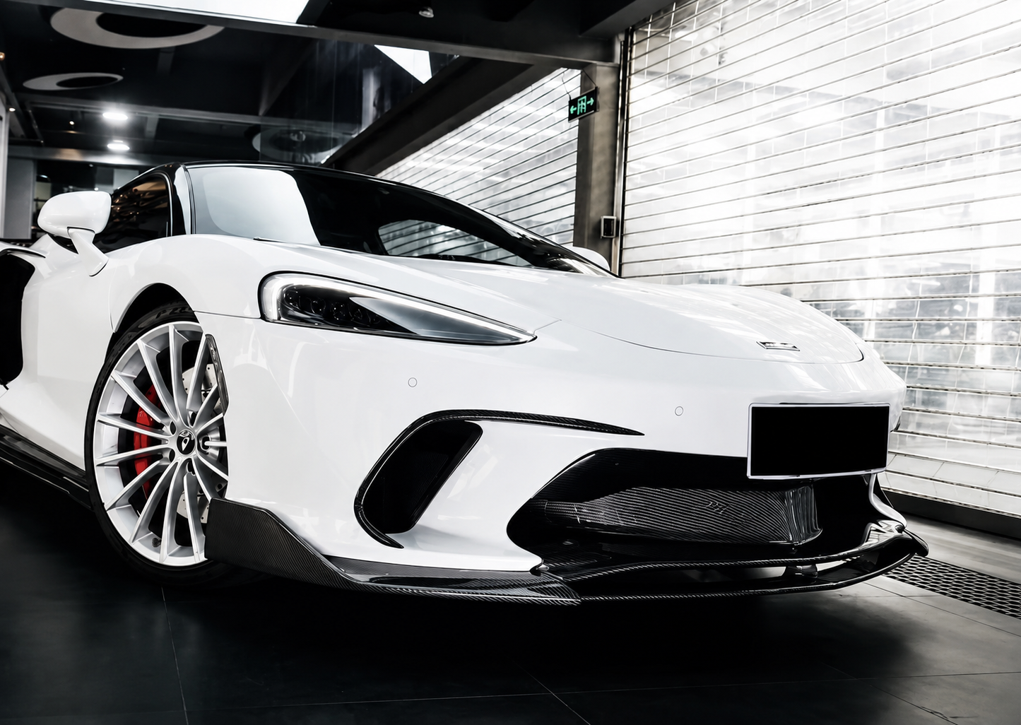 McLaren GT Carbon Fiber Front Bumper Trim