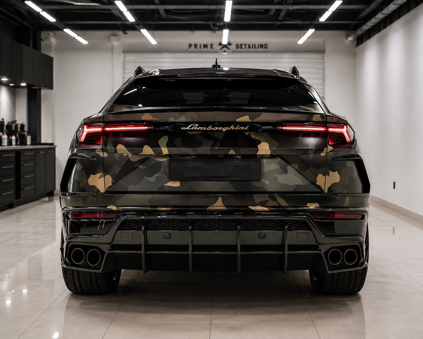 Lamborghini Urus - Carbon Fiber Rear Diffuser