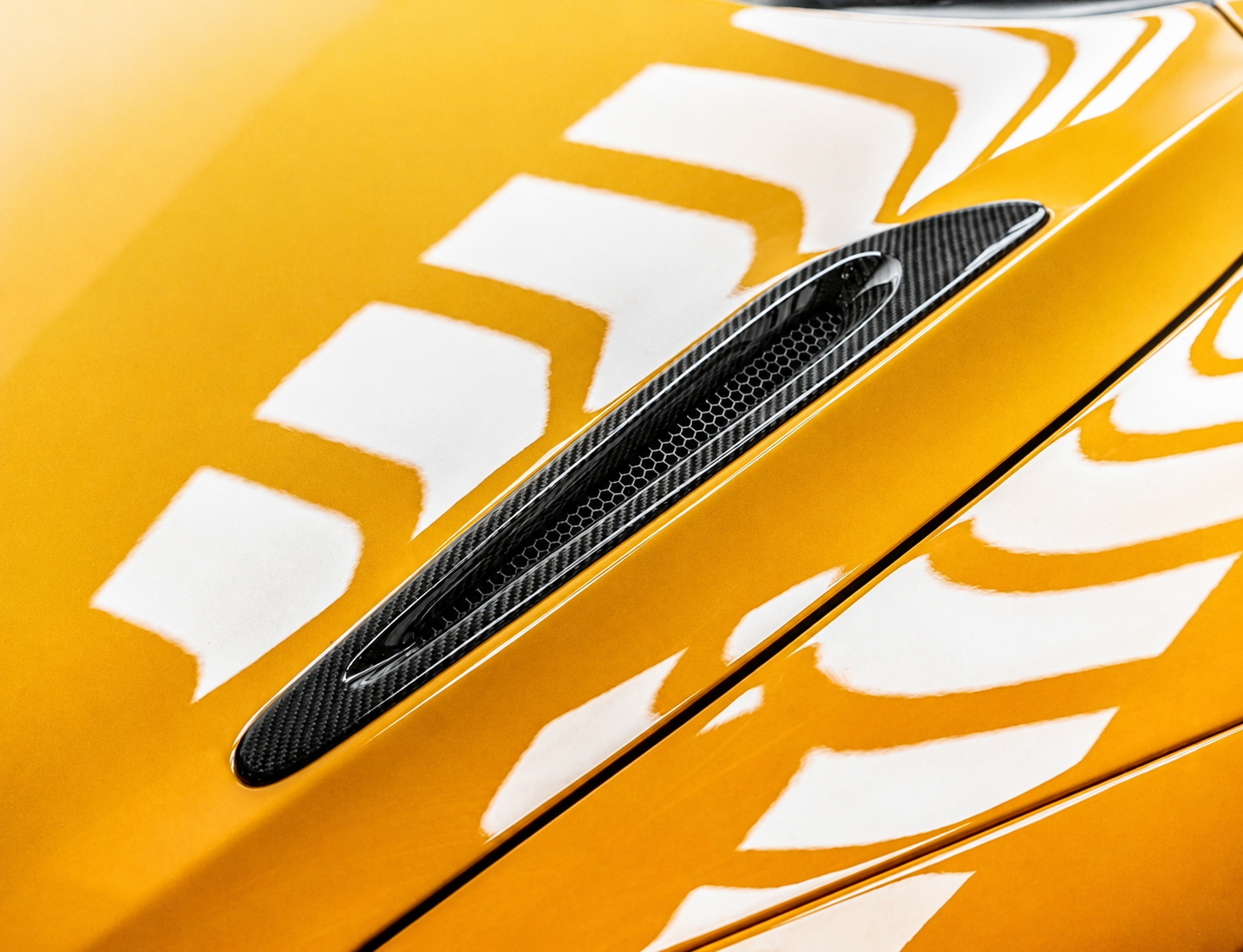 McLaren 720S Carbon Fiber Front Vents