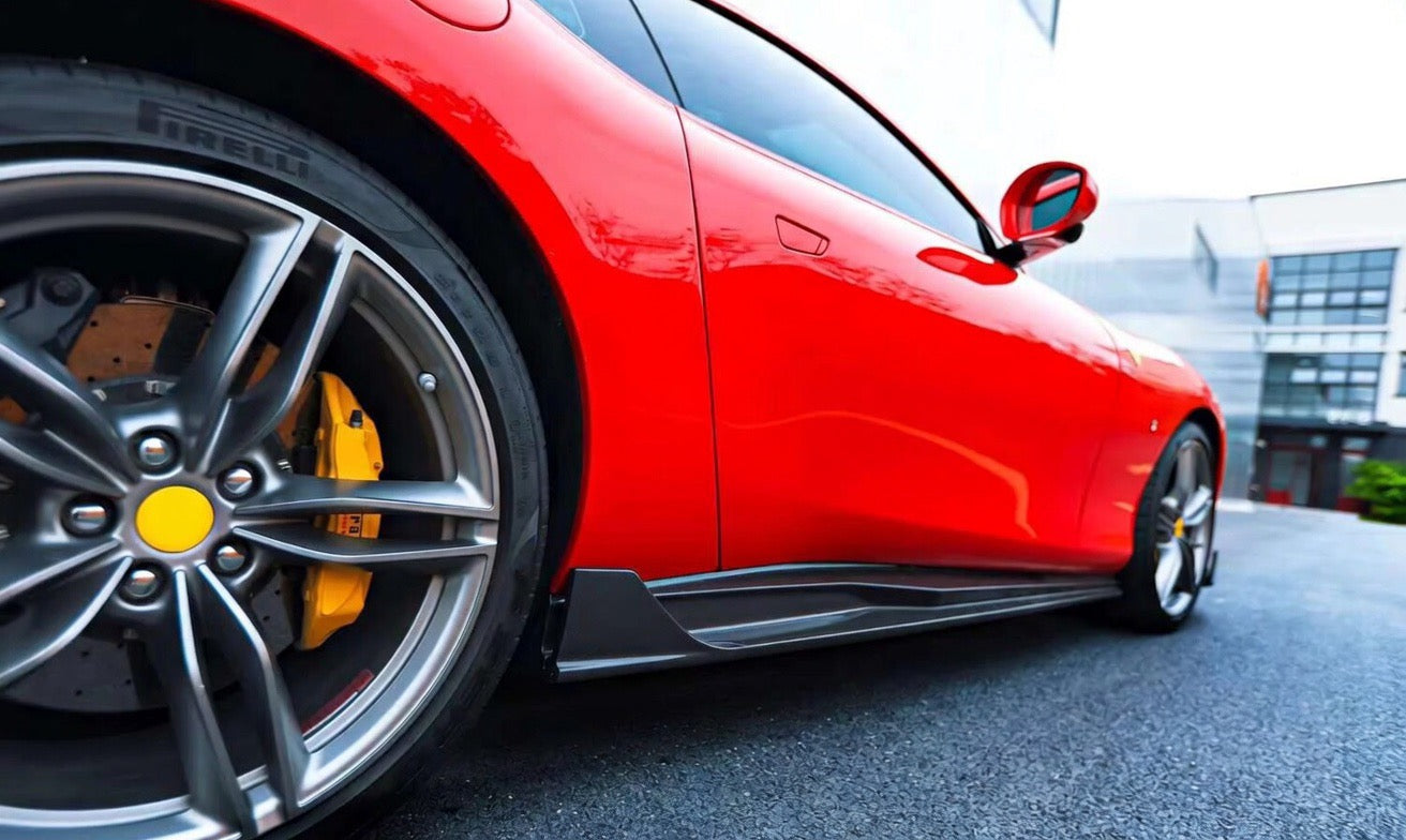 Ferrari Roma MSY Style Carbon Fiber Side Skirts