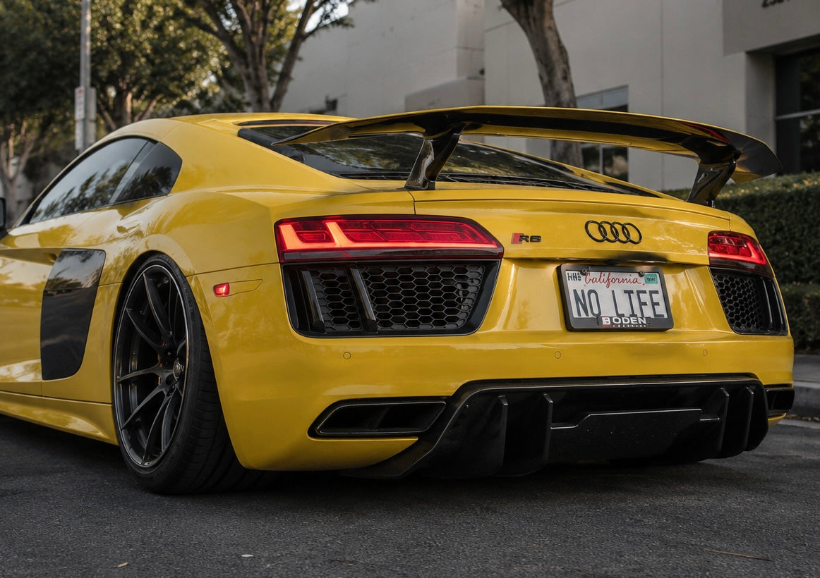 Audi R8 (2016-2024) - Carbon Fiber Track-Inspired Rear Wing