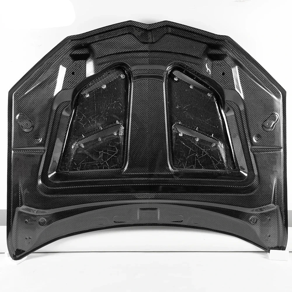 Lamborghini Urus - Carbon Fiber Front Vented Hood