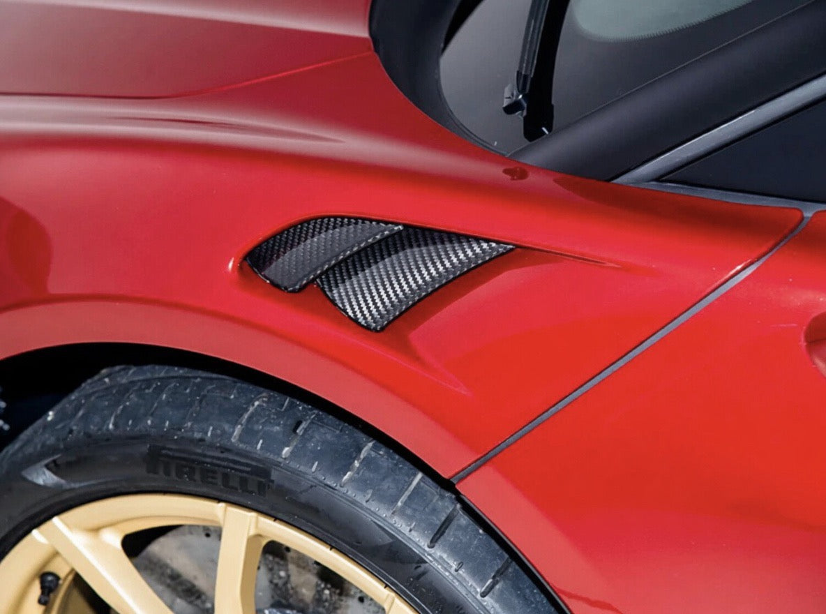 McLaren Artura Carbon Fiber Front Fender Covers