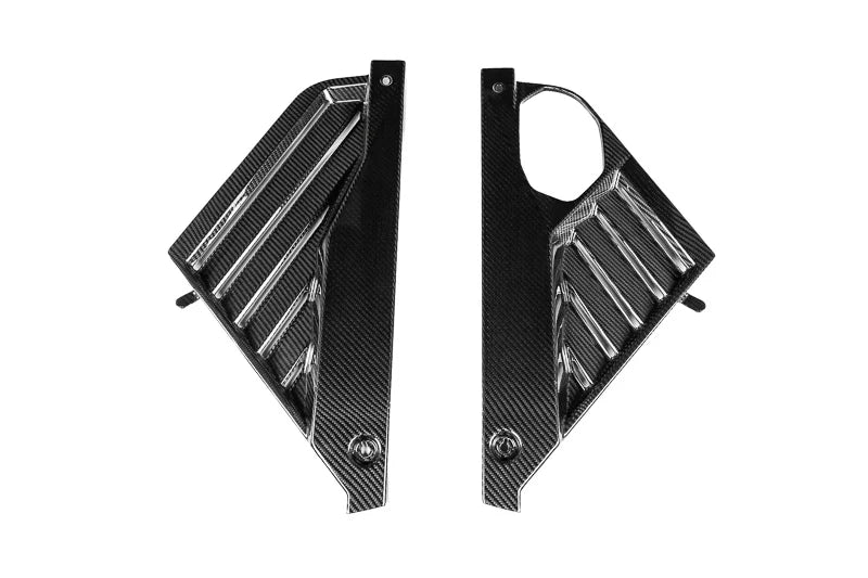 Chevrolet Corvette Z06 – Carbon Fiber Engine Bay Cover Panel