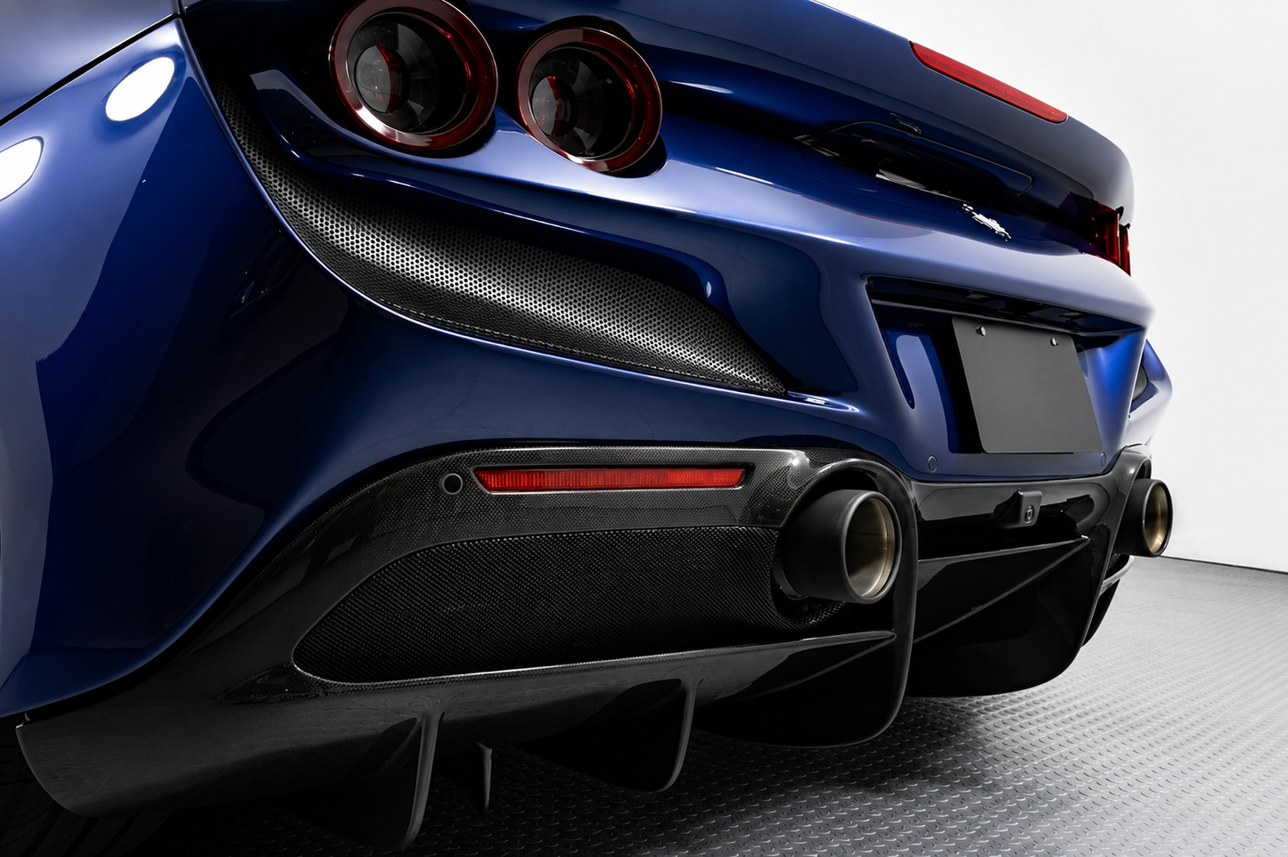 Ferrari F8 - Carbon Fiber Rear Diffuser