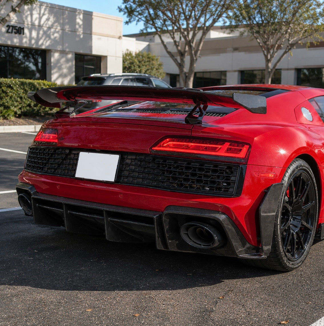Audi R8 (2021+) - Carbon Fiber Rear Bumper Canards