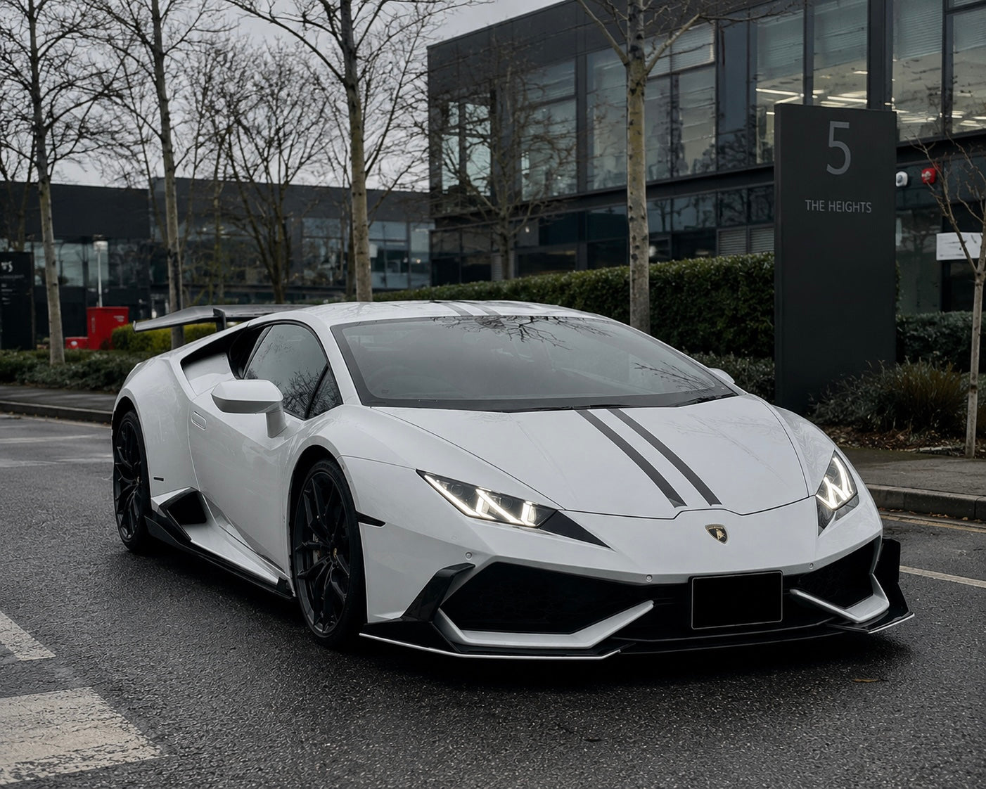 Carbon Fiber Front Diffuser - Lamborghini Huracan LP610/LP580 (2015–2019)