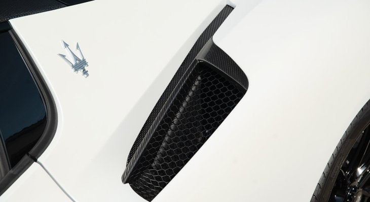 Maserati MC20 Carbon Fiber Side Air Vents