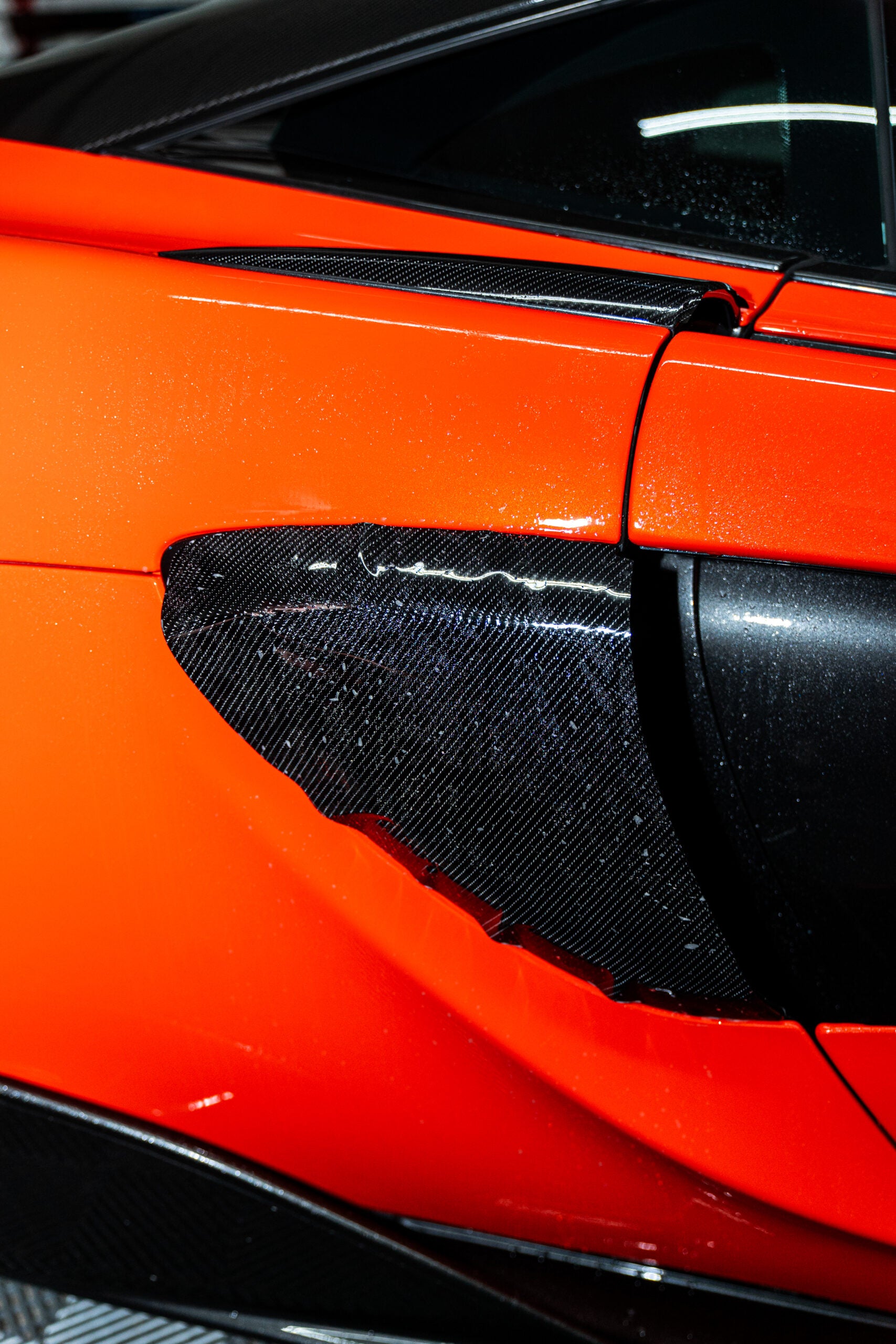 McLaren 540C / 570S / 570GT – High Quality Carbon Fiber Side Engine Air Intakes - Exotics Carbon Design