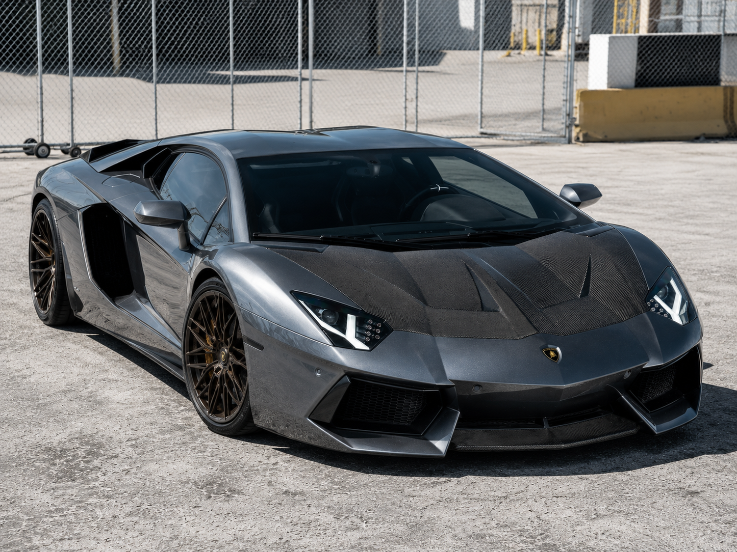 Lamborghini Aventador LP700/LP720 (2012-2020) - Carbon Fiber Front Bonnet