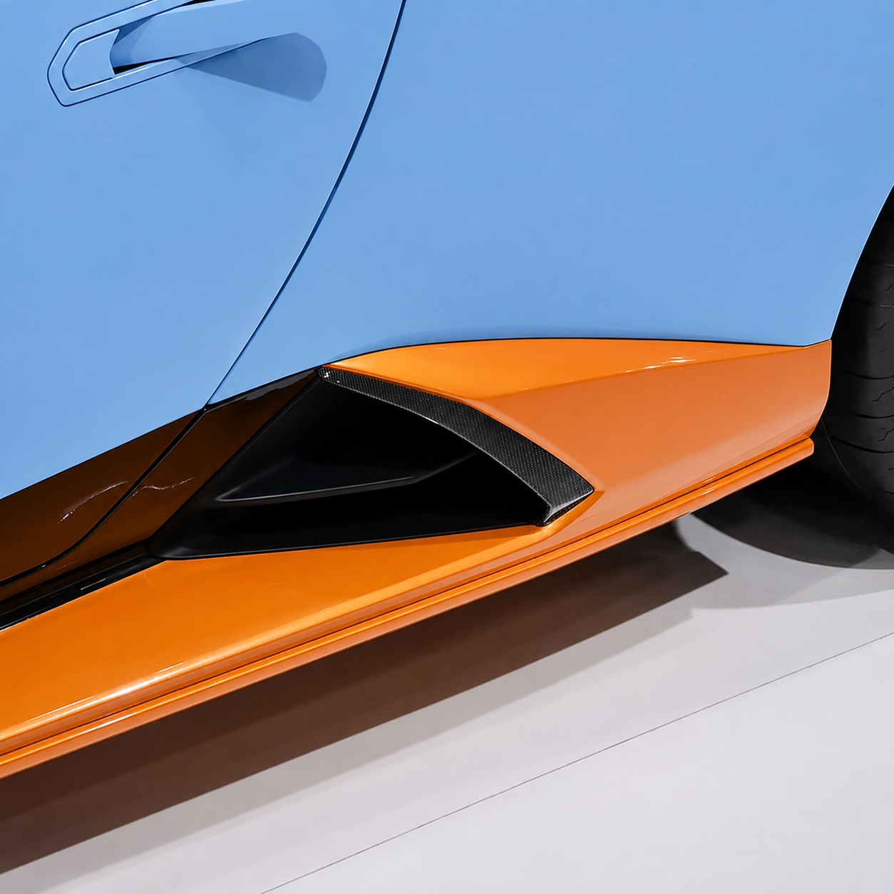 Lamborghini Huracán STO Carbon Fiber Side Skirt Trim