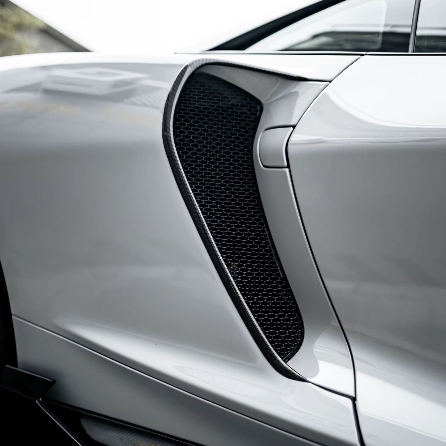 McLaren GT Carbon Fiber Air Intake Blades Side Vent