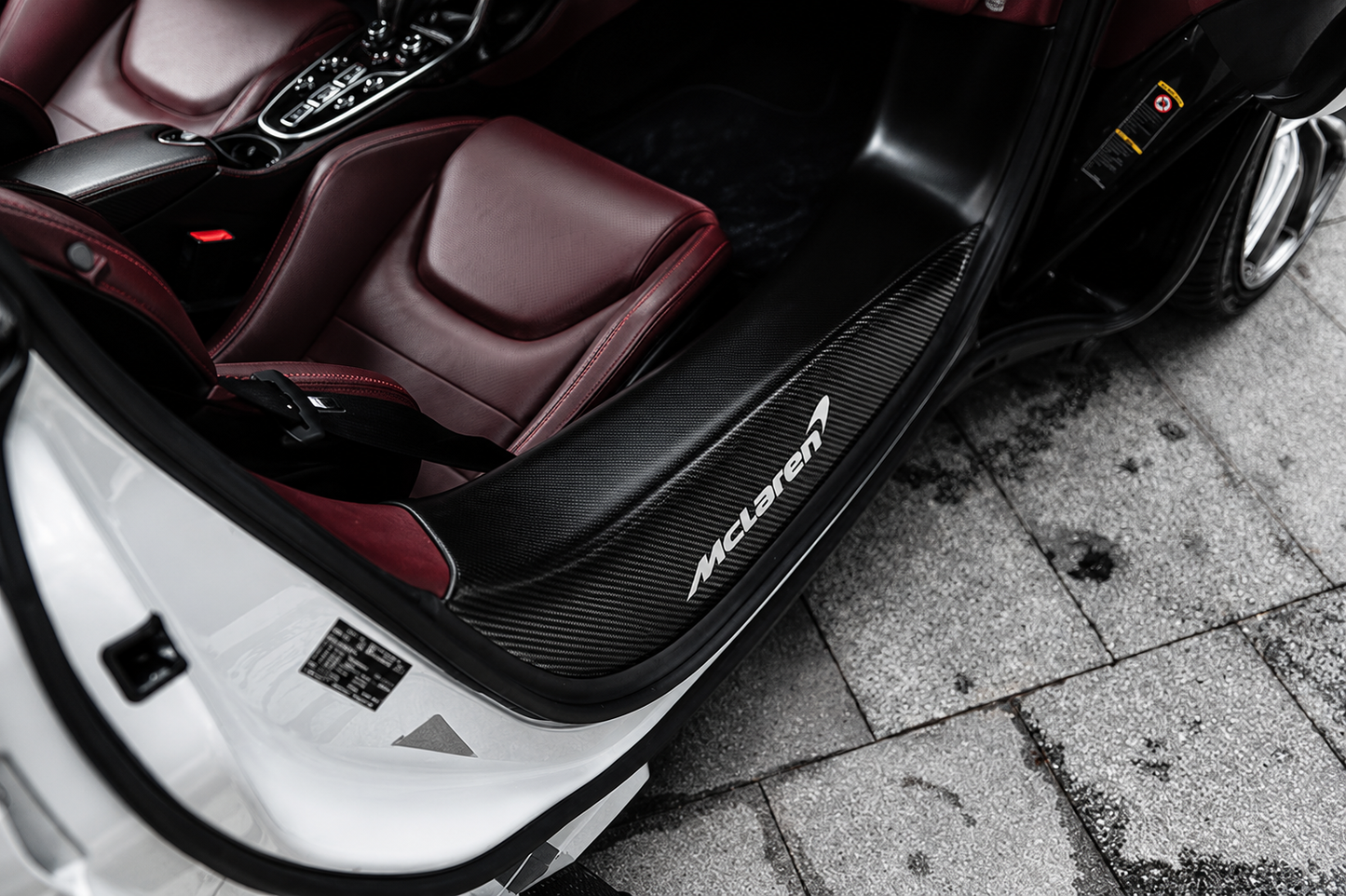 McLaren GT Carbon Fiber Door Sills