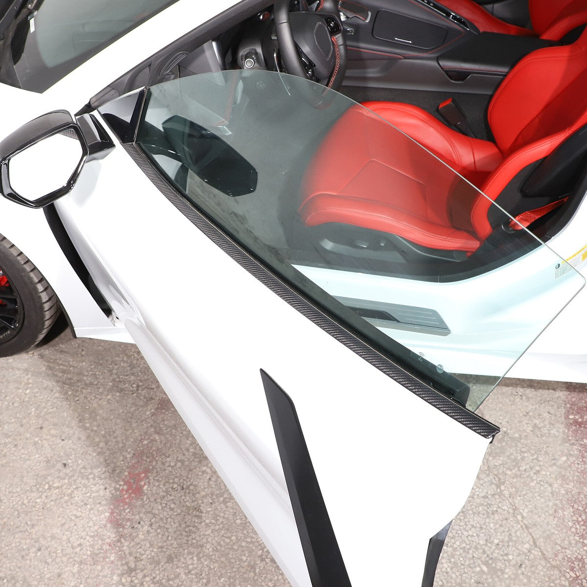 Chevrolet Corvette C8 Carbon Fiber Side Window Sill Trim (2020–2026)
