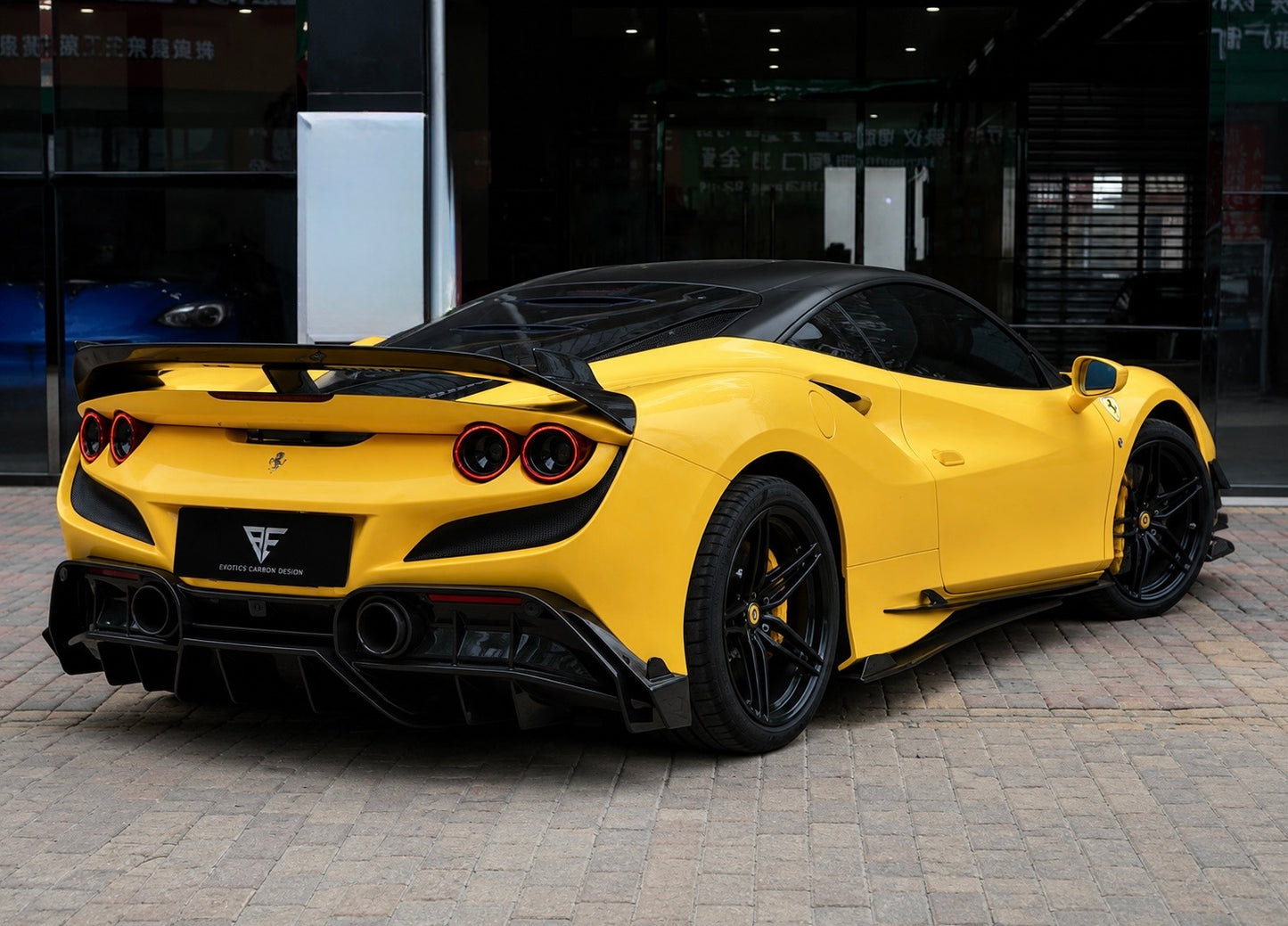 Ferrari F8 Tributo - P.T Carbon Fiber Rear Diffuser