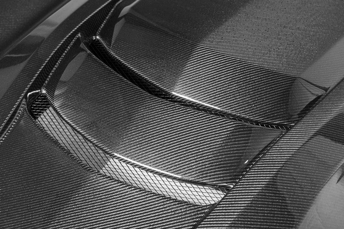 Chevrolet Corvette C7 / C7 Z06 - ZR1 Style Carbon Fiber Vented Hood