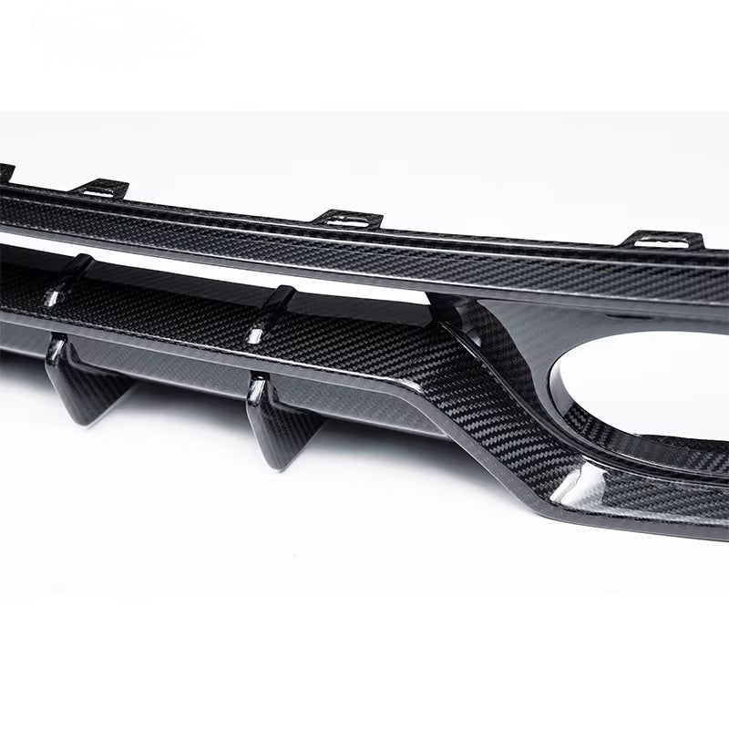 Porsche 911 (992) Carrera / Carrera S / Carrera 4S P.T Style Carbon Fiber Rear Lower Diffuser