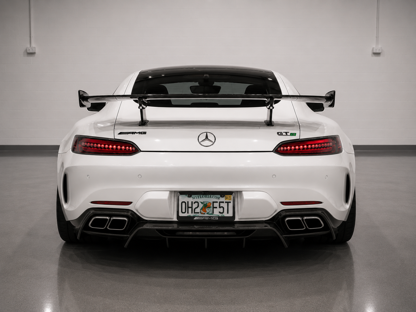 Mercedes-AMG GT / GTS Carbon Fiber APR Style Rear Diffuser