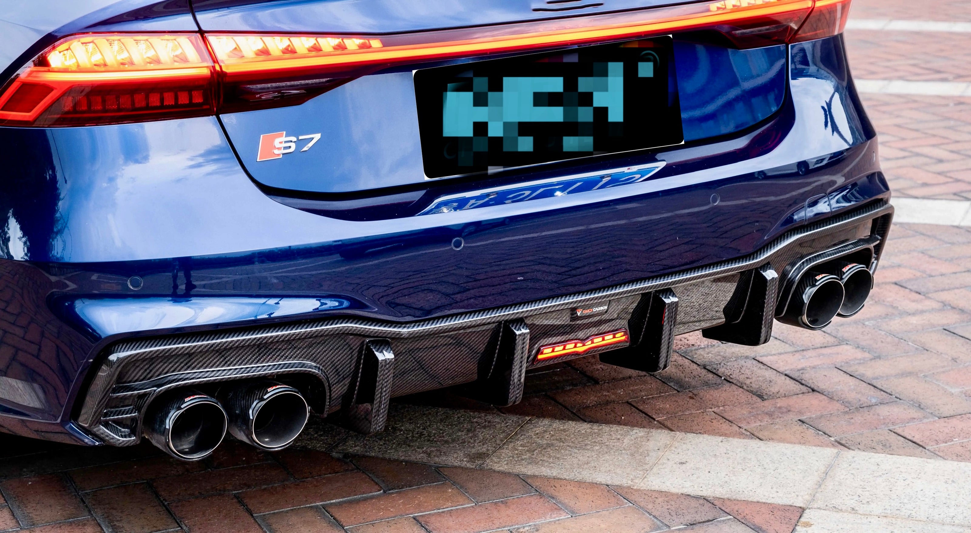 Carbon Fiber Rear Diffuser – Audi A7 / S7 (C8, 2020+) - Exotics Carbon Design