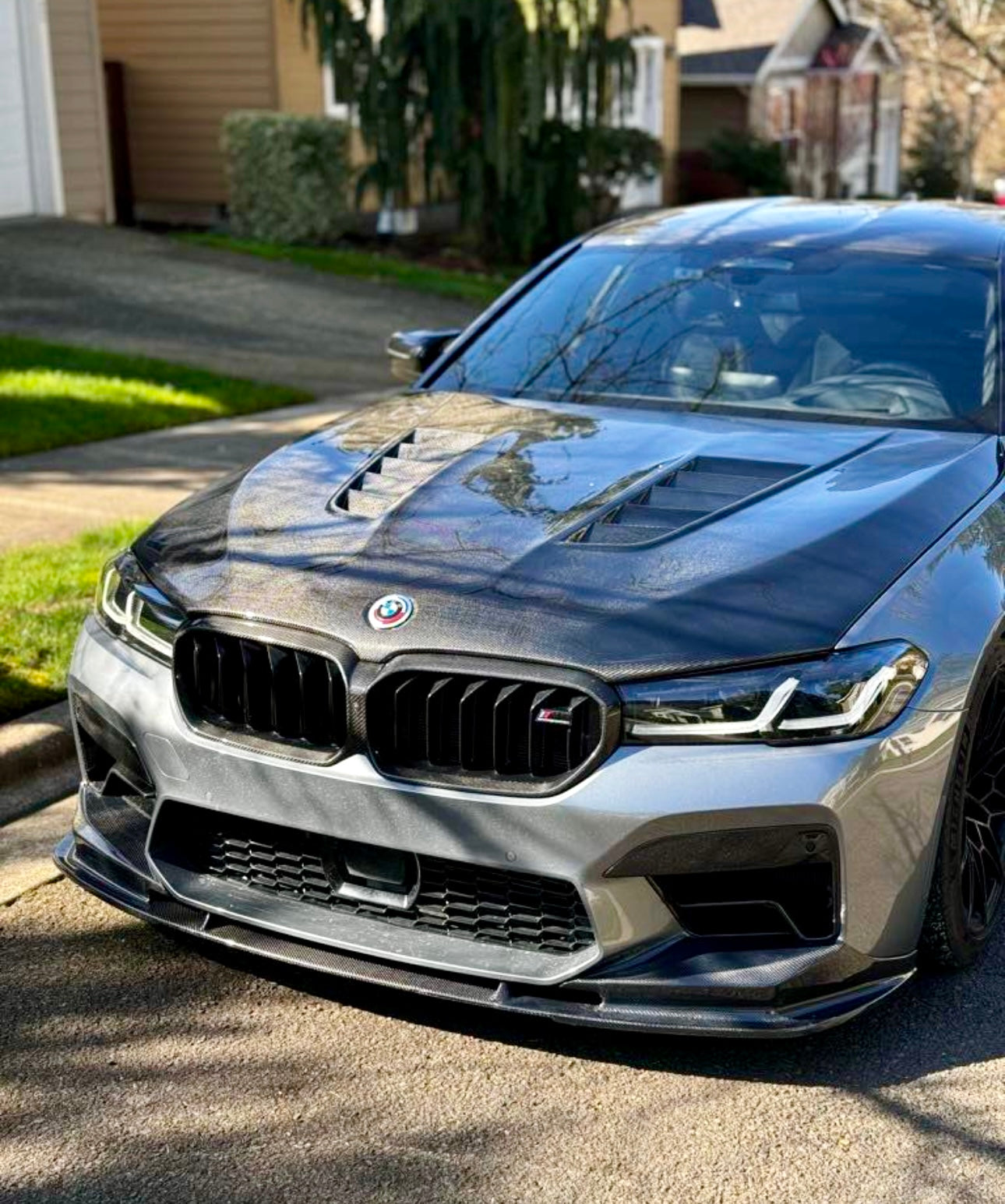 BMW F90 M5 & G30 5 Series - GTS Style Carbon Fiber Front Hood - Exotics Carbon Design