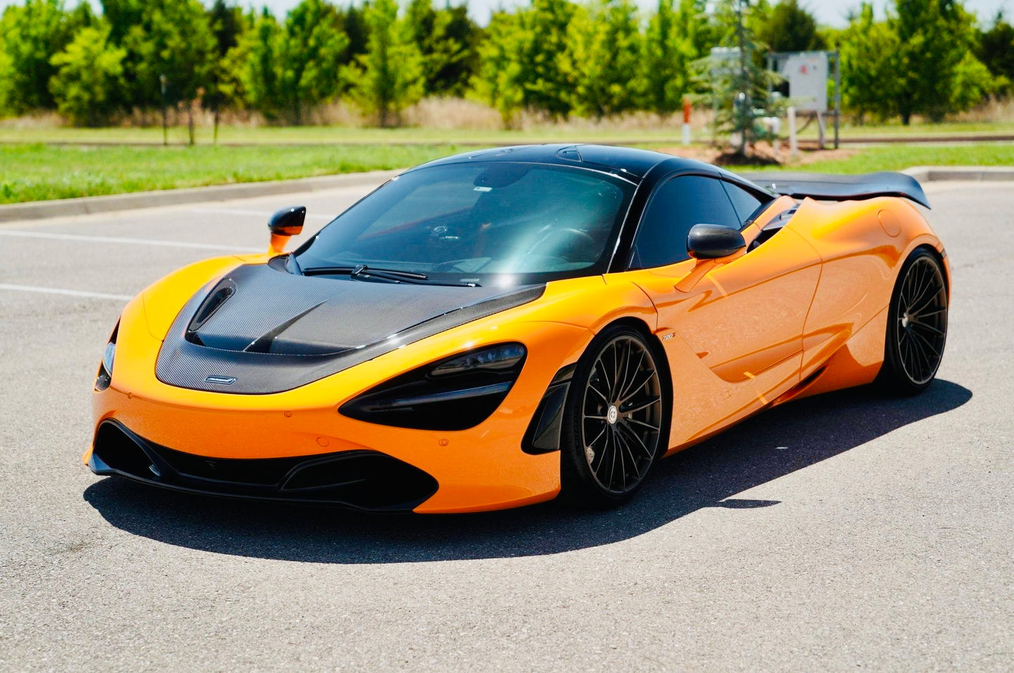 V-Style Vented Carbon Fiber Front Hood – McLaren 720S (2017–2022) - Exotics Carbon Design
