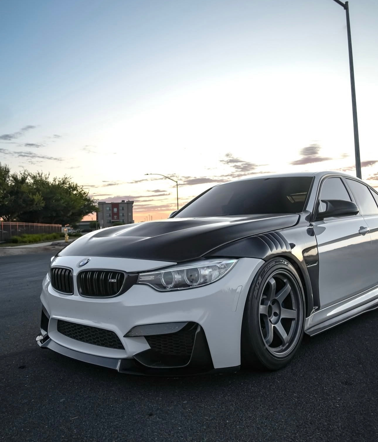 BMW M4 F82 – MP Style Vented Carbon Fiber Side Fenders - Exotics Carbon Design