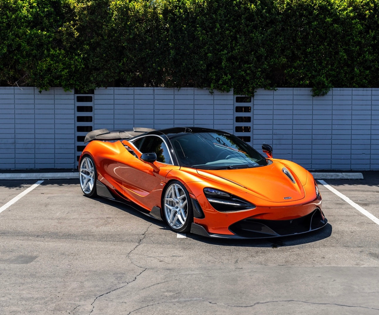 McLaren 720S - Exotic Design Carbon Fiber Front Diffuser - Exotics Carbon Design