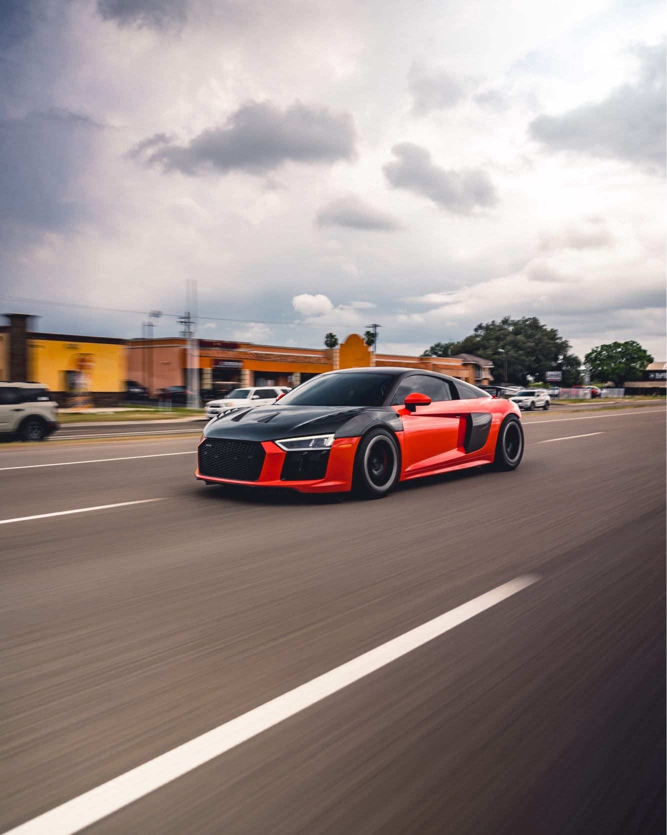 Audi R8 Gen 2 (2016-2019) - Race-Performance Style Vented Carbon Fiber Front Hood - Exotics Carbon Design