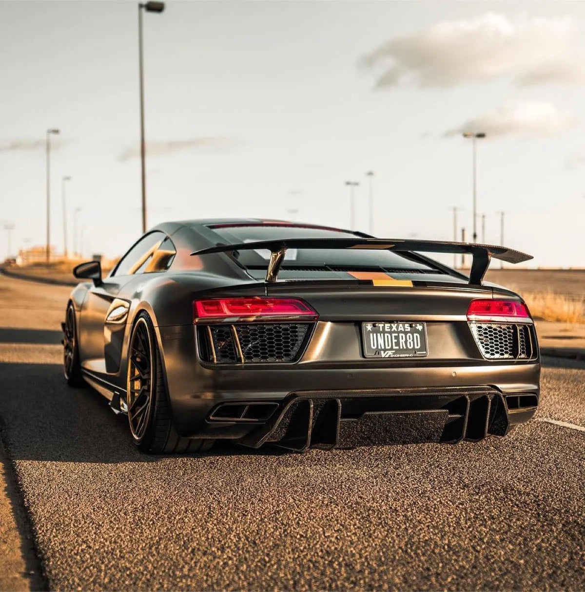 Carbon Fiber Rear Diffuser – Audi R8 V10 Gen 2 (2016-2019) - Exotics Carbon Design