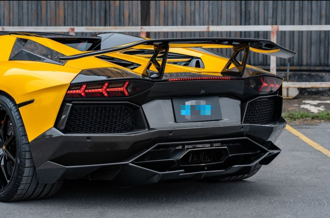 Lamborghini Aventador LP700/LP720/LP750 - Carbon Fiber Rear Diffuser - Exotics Carbon Design