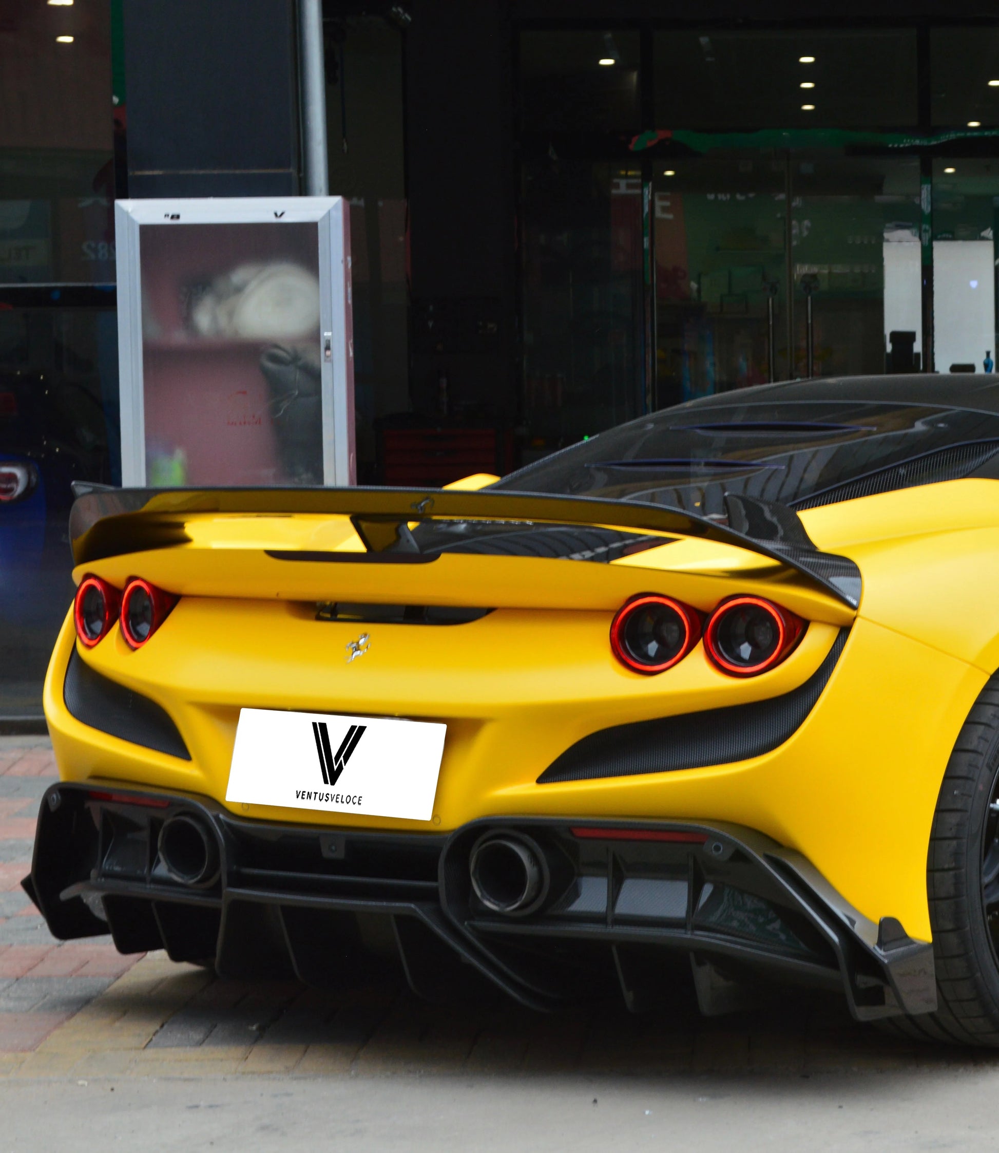 Pachtechz Carbon Fiber Rear Spoiler – Ferrari F8 - Exotics Carbon Design