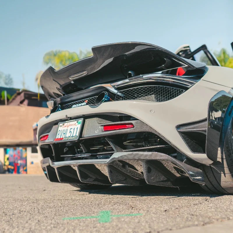 McLaren 720S Pre-Preg Carbon Fiber Rear Middle Section - Exotics Carbon Design