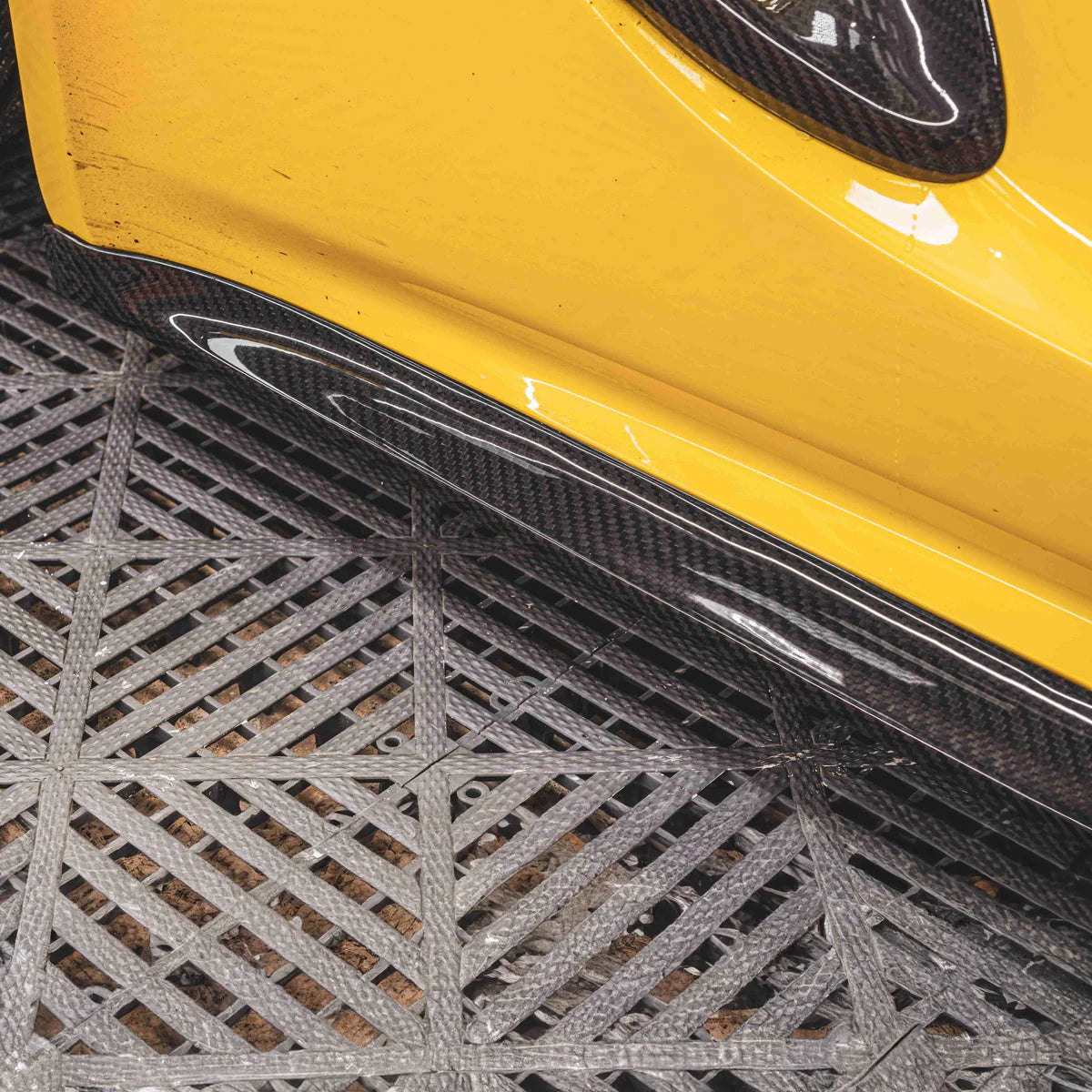 Porsche 718 Boxter/Cayman - Pre-Preg Carbon Fiber Side Skirts - Exotics Carbon Design