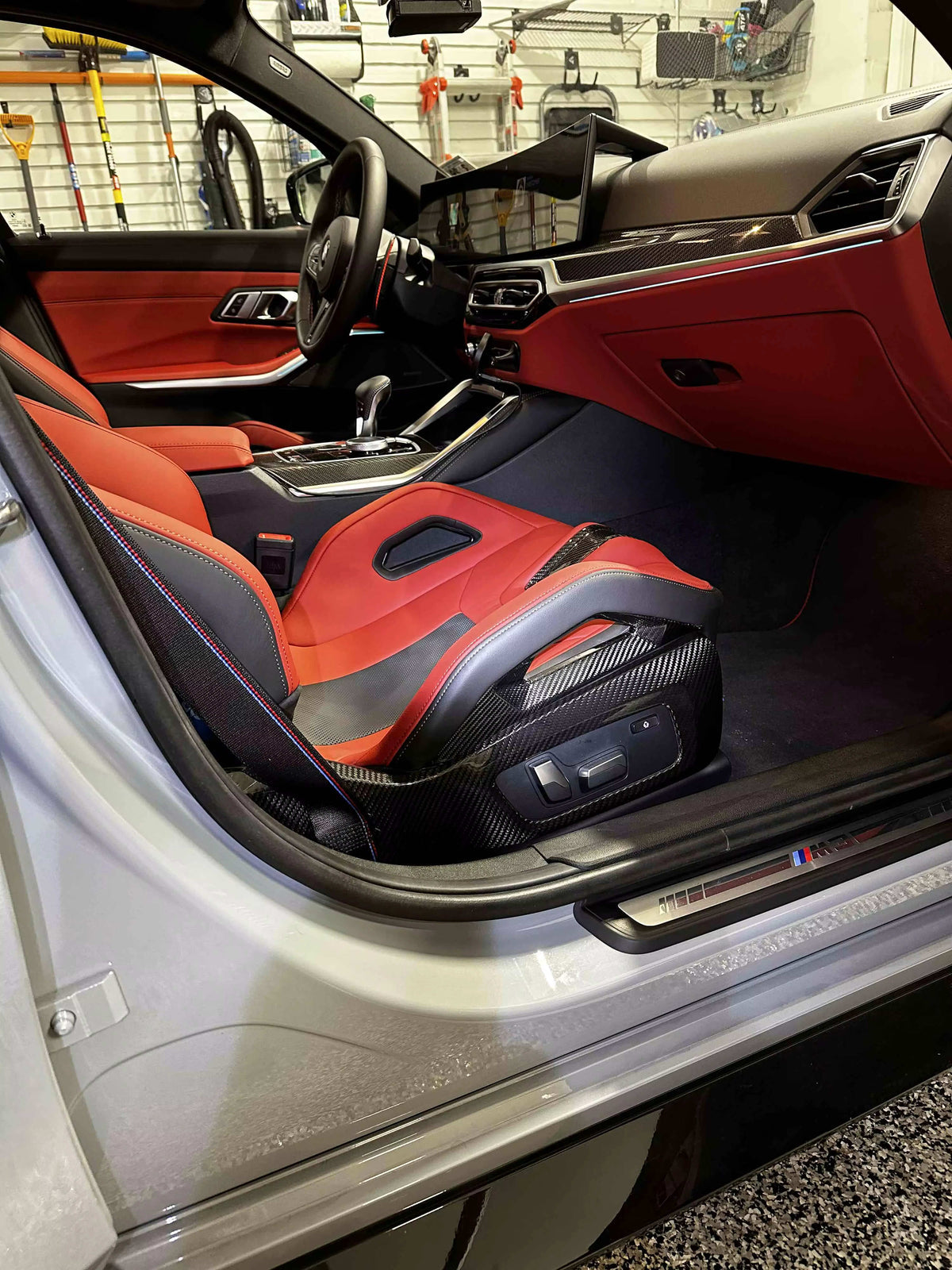 BMW M3 G80 / M4 G82 (2021–2025) – Carbon Fiber Side Seat Trim Covers - Exotics Carbon Design