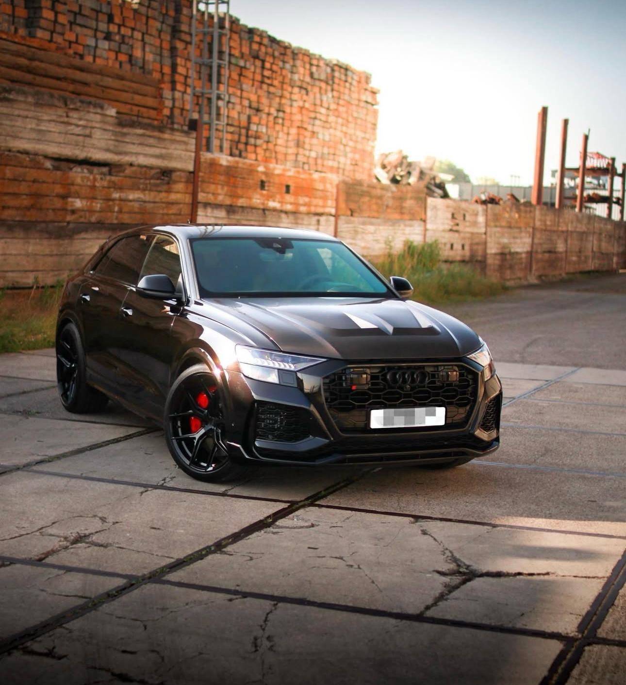Audi RSQ8 – Carbon Fiber Vented Front Bonnet - Exotics Carbon Design