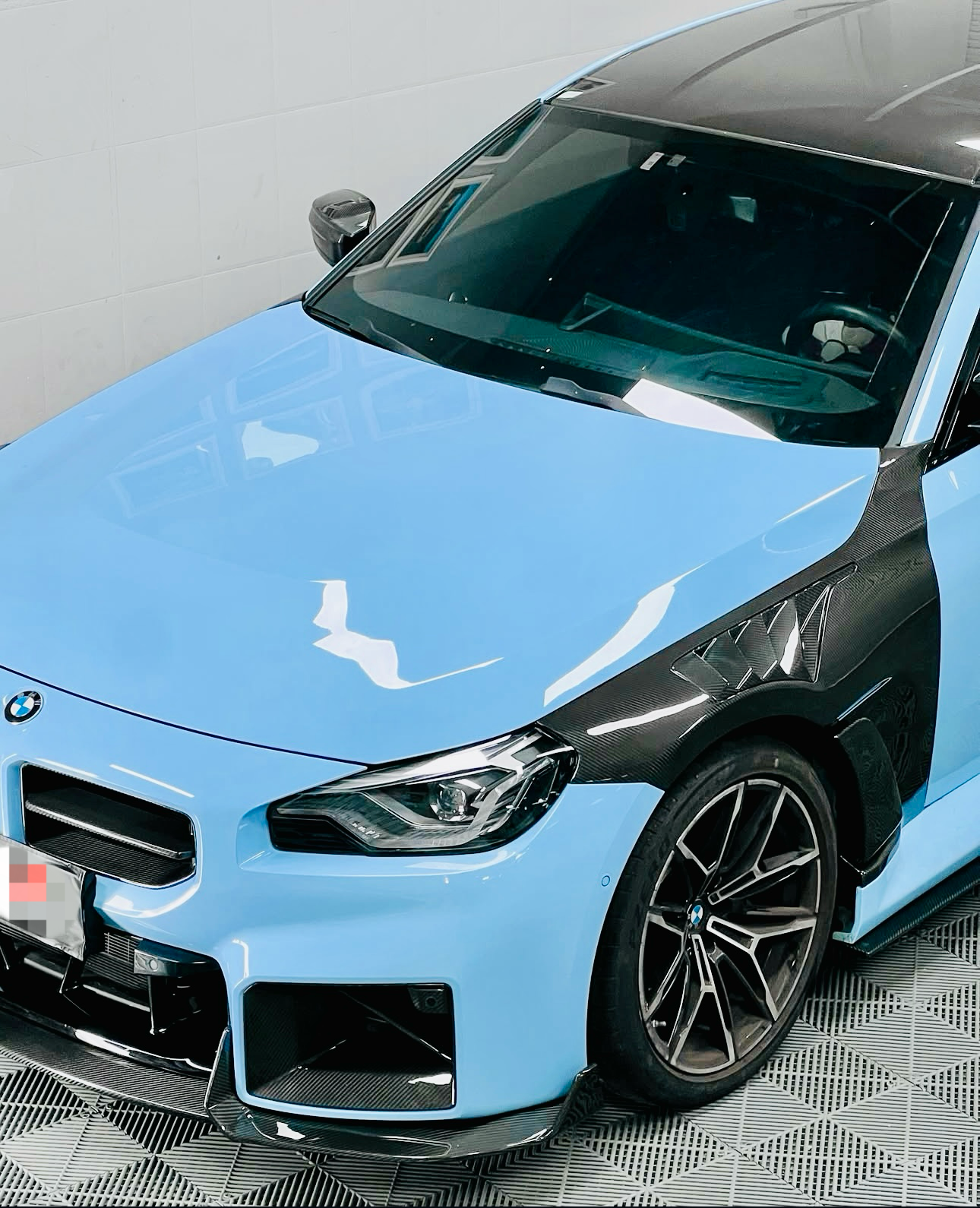BMW G87 M2 – Carbon Fiber Side Vented Fenders