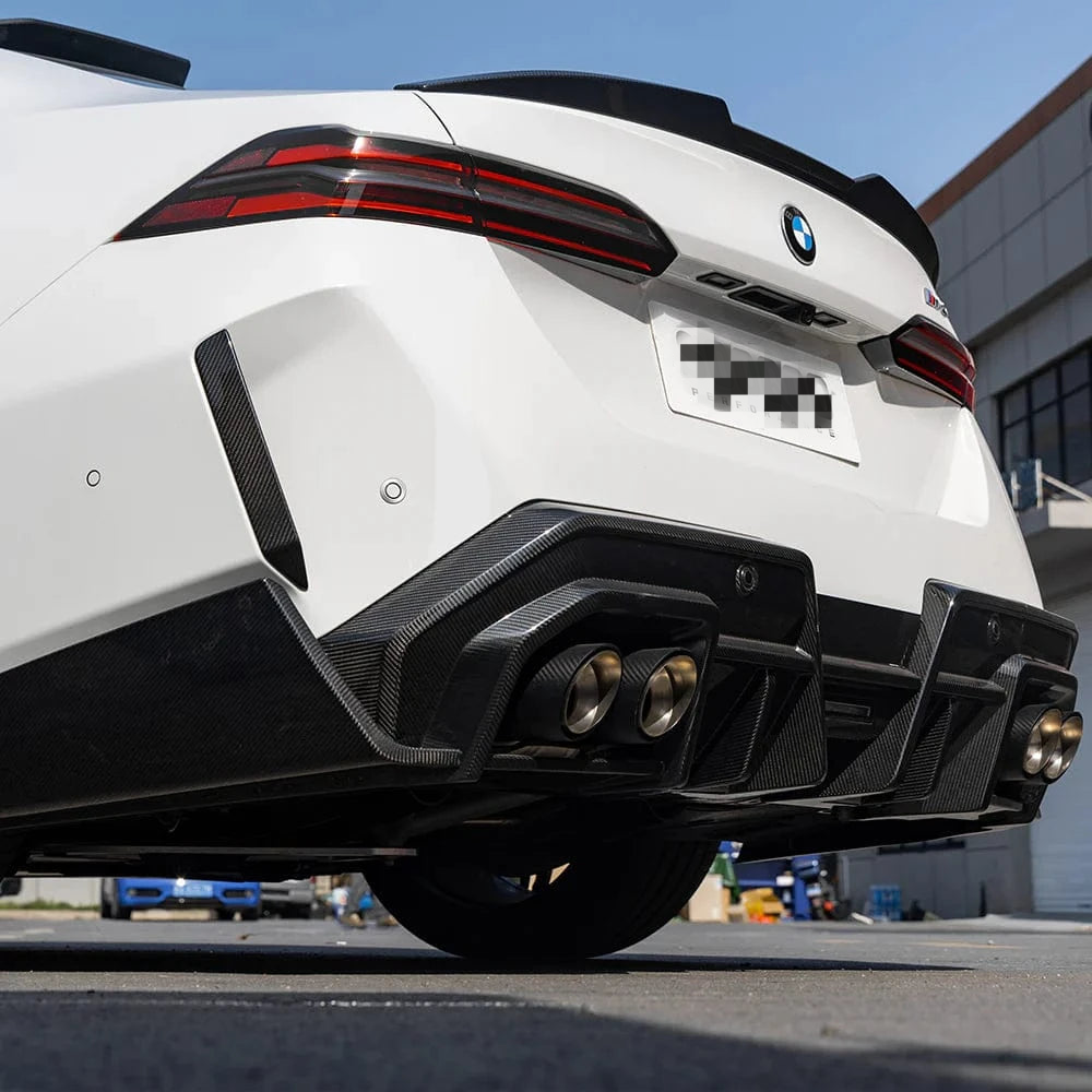 BMW G90 M5 – SQ Style Carbon Fiber Rear Diffuser - Exotics Carbon Design