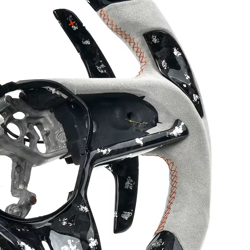 TDD-Style Forged Carbon Steering Wheel Flat Bottom & White Grips for Nissan GTR R35 (2017–2020) - Exotics Carbon Design