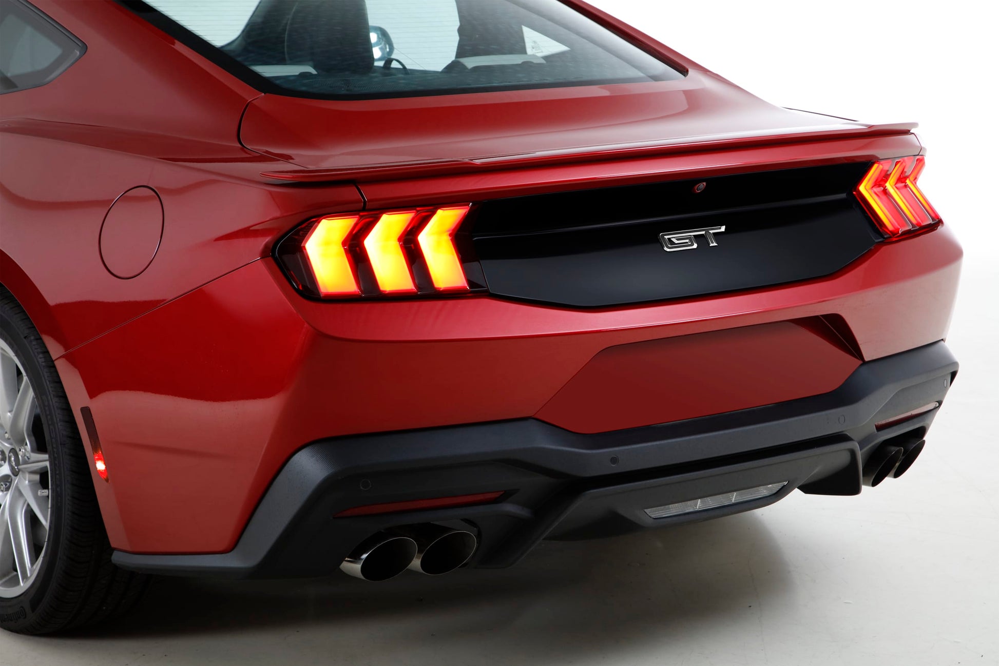 Gloss Black Trunk Deck Lid - Ford Mustang (2024+) - Exotics Carbon Design