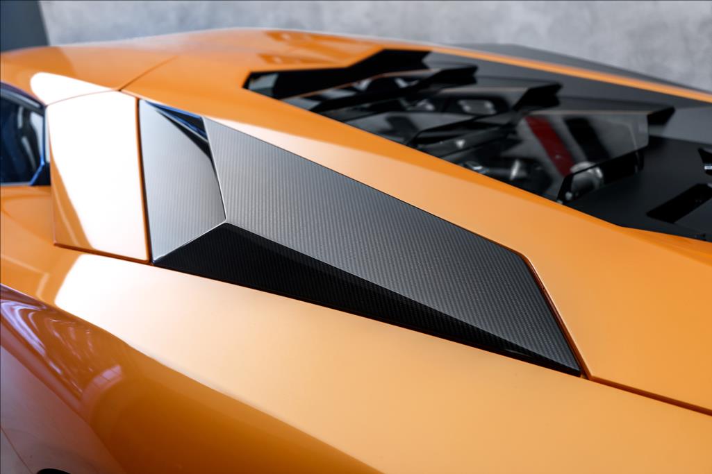 Carbon Fiber Rear Engine Lid Air Intake Vents - Lamborghini Aventador LP700 / LP720 - Exotics Carbon Design