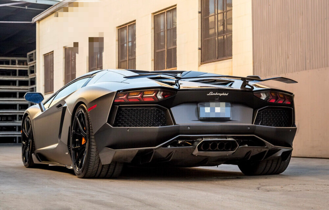 Lamborghini Aventador LP700 - Exotic Design Carbon Fiber Rear Diffuser - Exotics Carbon Design