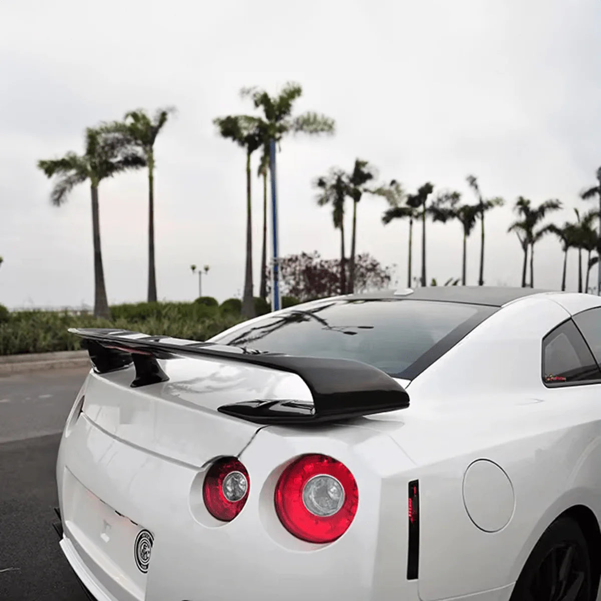 Nissan-Motorsport Style Carbon Fiber Rear Spoiler - Nissan GT-R R35 2009–2015 - Exotics Carbon Design
