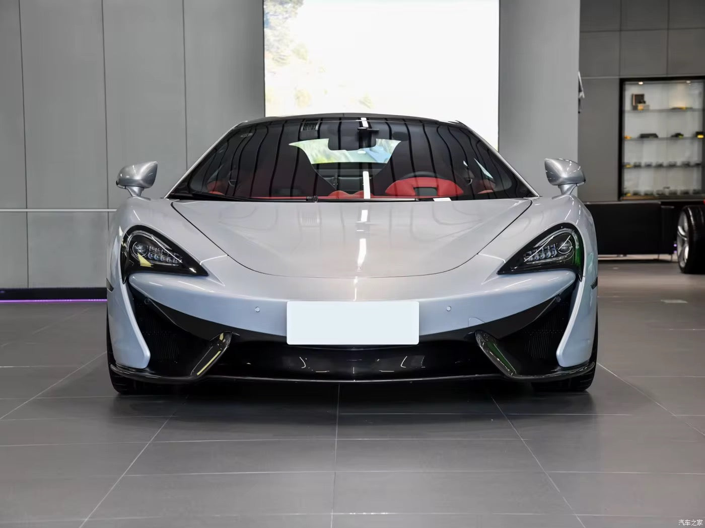 McLaren 570S / 570GT / 540C Exotic Design Carbon Fiber Front Diffuser - Exotics Carbon Design