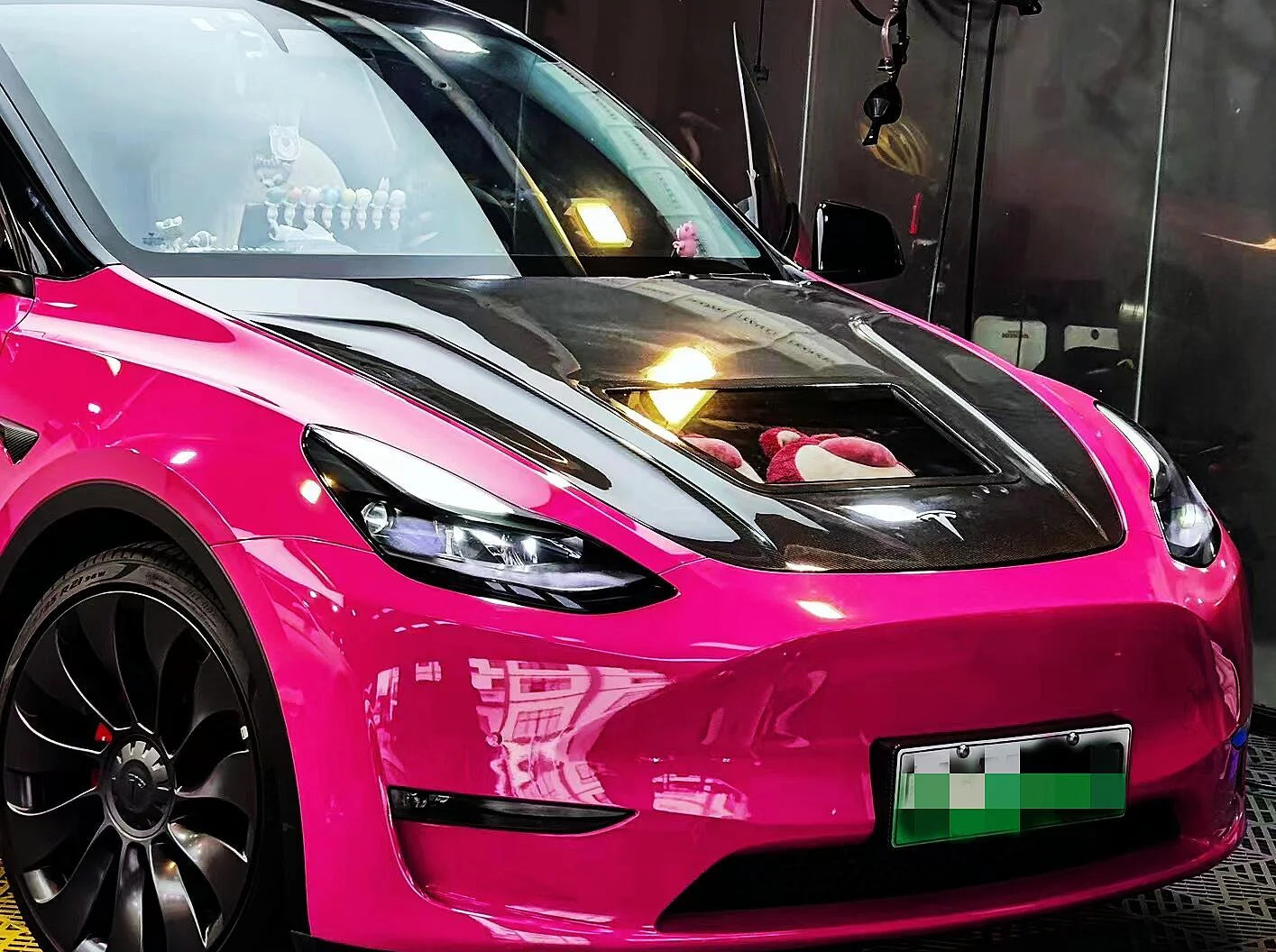 Tesla Model Y (2020-2024) - Engine-Show Carbon Fiber Front Hood For Sporty Look - Exotics Carbon Design