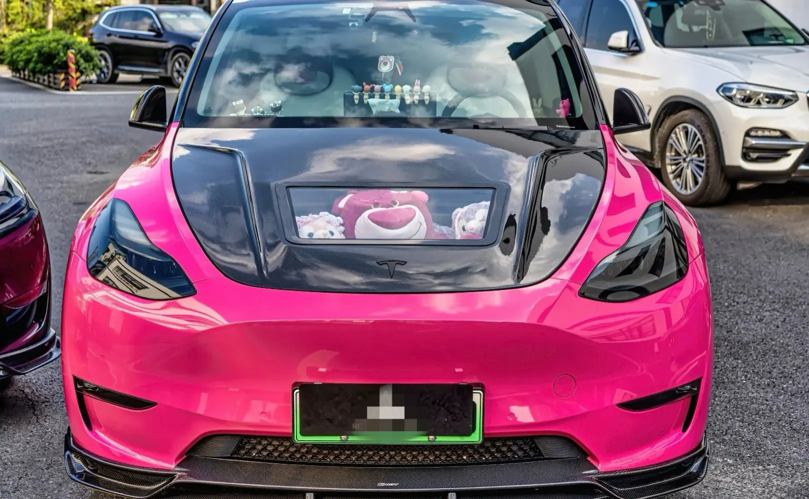 Tesla Model Y (2020-2024) - Engine-Show Carbon Fiber Front Hood For Sporty Look - Exotics Carbon Design